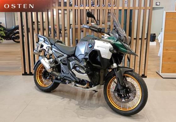 BMW R 1300 GS ADVENTURE BMW R 1300 GS ADVENTURE